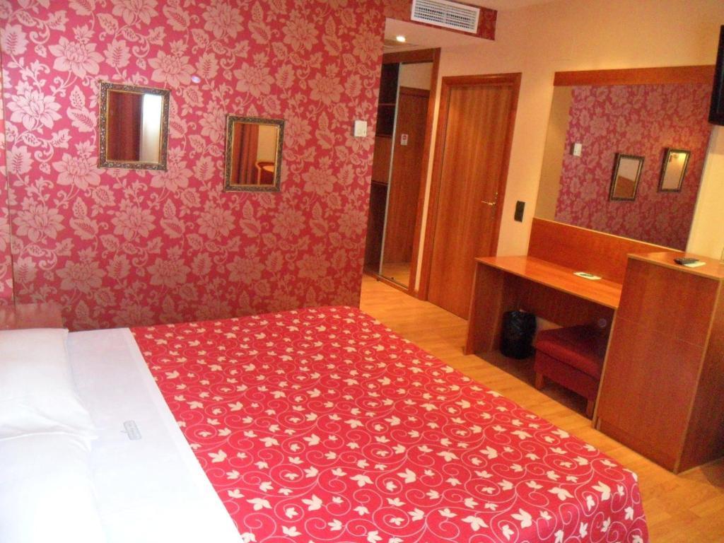 Motel Emporio Cabezon de Pisuerga Bagian luar foto