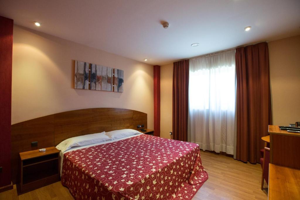 Motel Emporio Cabezon de Pisuerga Bagian luar foto